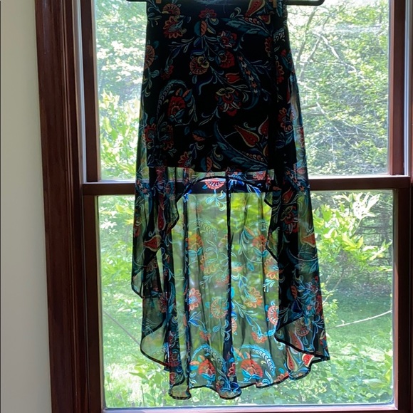 High Low Floral Skirt - Picture 3 of 8